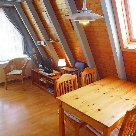 Holiday Ferienwohnpark Immenstaad.4 Prázdninový dům *